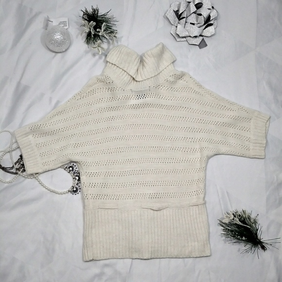 White/Gold Flakes Cowl Neck Sweater sz S - Picture 3 of 7